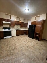 6958 Monticello St in Pittsburgh, PA - Building Photo - Building Photo