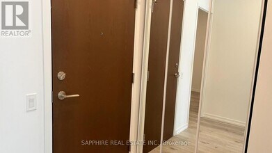 7890 Jane St in Vaughan, ON - Building Photo - Building Photo