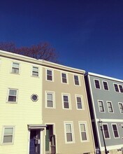 9 Bell Ct in Boston, MA - Building Photo - Building Photo