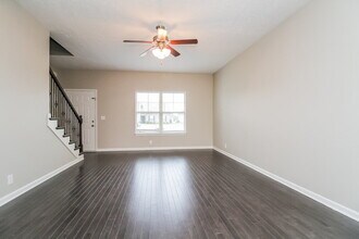 1728 Bellamy Ln in Murfreesboro, TN - Building Photo - Building Photo