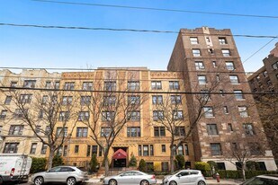 56 Glenwood Ave in Jersey City, NJ - Building Photo