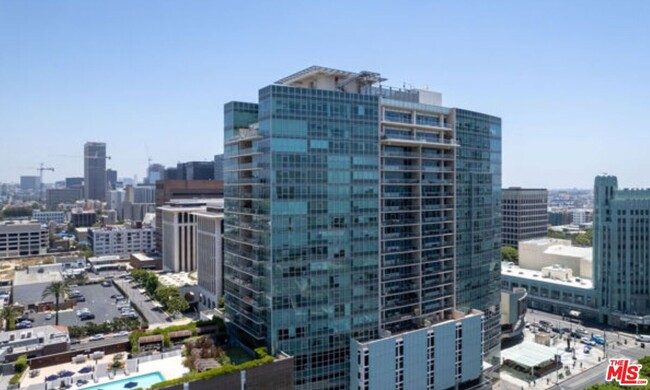 property at 3785 Wilshire Blvd