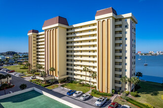 Concord House at Sea Towers in St. Petersburg, FL - Building Photo - Building Photo