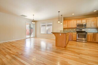 63394 Tristar Drive in Bend, OR - Building Photo - Building Photo