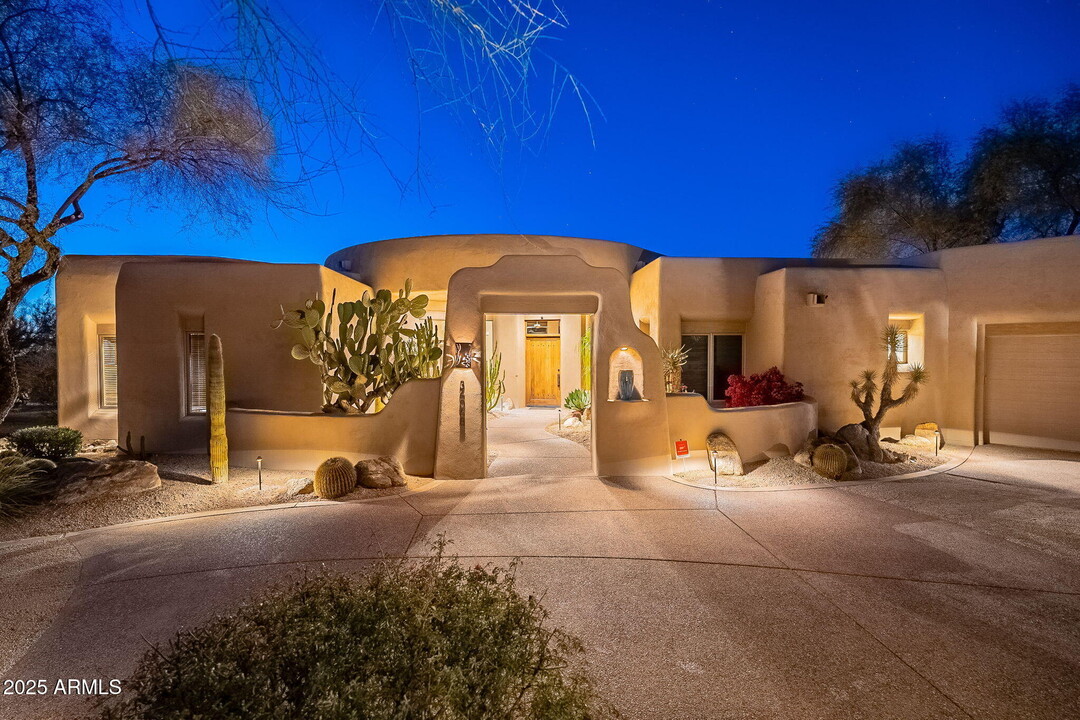 34068 N 79th Way in Scottsdale, AZ - Foto de edificio