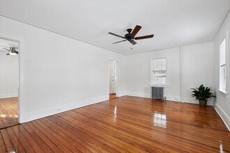 247 Liberty Corner Rd in Far Hills, NJ - Building Photo - Building Photo