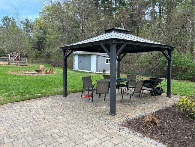 15 Prospect Rd in Plympton, MA - Building Photo - Building Photo