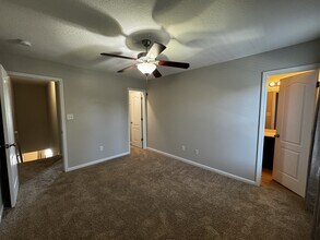 147 Glen Cannon Drive in Jacksonville, NC - Building Photo - Building Photo