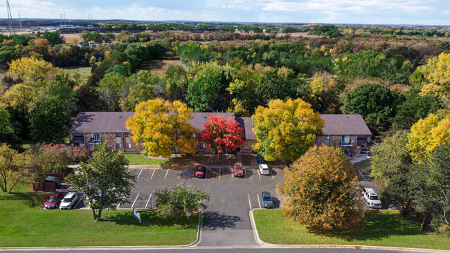 Clearwater River Apartments in Clearwater, MN - Foto de edificio - Building Photo