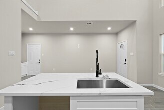 11763 White Cedar St in Willis, TX - Building Photo - Building Photo