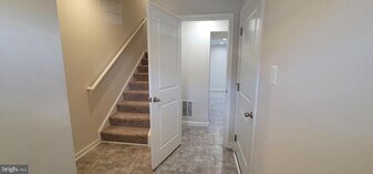 67 Wiggles Ct in Martinsburg, WV - Building Photo