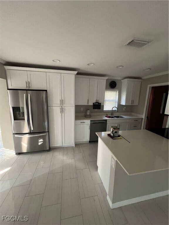 156 Brooks Rd in North Fort Myers, FL - Building Photo - Building Photo