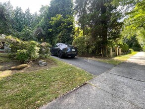 1258 W 33rd Ave in Vancouver, BC - Building Photo - Building Photo