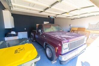 2221 Middle Rdg Dr in Conroe, TX - Building Photo - Building Photo