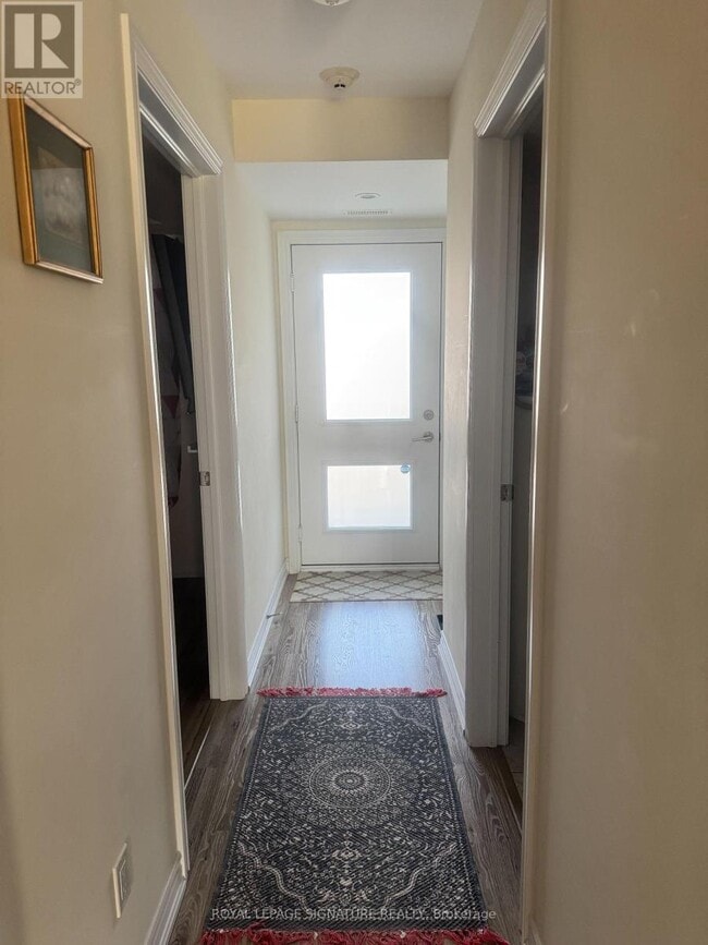 property at 2 Cove Ct