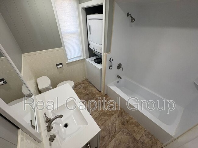 306 3rd St in Troy, NY - Building Photo - Building Photo