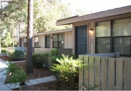 Rivers End I in Jacksonville, FL - Building Photo