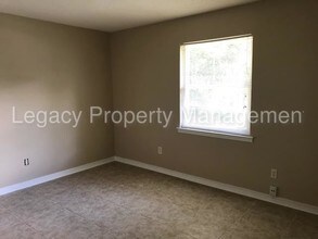 3406 Green Briar Ct-Unit -Unit B in Gulf Breeze, FL - Building Photo - Building Photo