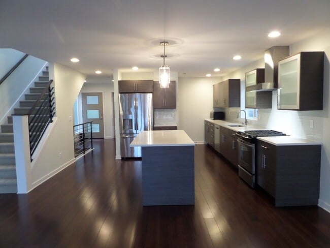 5927 19th Ave S in Seattle, WA - Building Photo - Building Photo