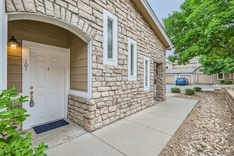 2977 W 119th Ave, Unit 101 in Westminster, CO - Foto de edificio - Building Photo