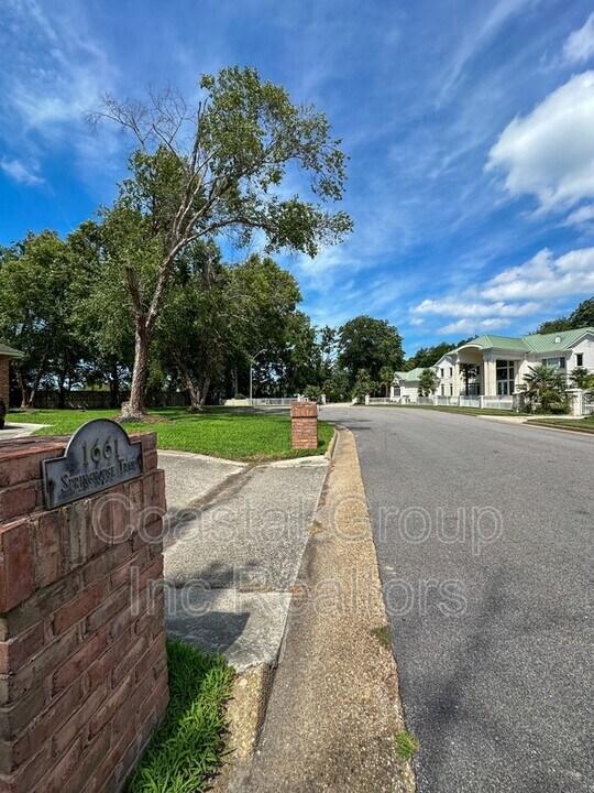 1661 Spring House Trail in Virginia Beach, VA - Building Photo
