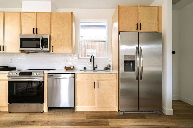 2945 B St in San Diego, CA - Building Photo - Building Photo