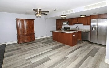 1150 Rue La Chelle Walk, Unit Villas on Olive in Creve Coeur, MO - Foto de edificio - Building Photo