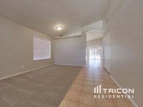 12209 W Edgemont Ave in Avondale, AZ - Building Photo - Building Photo