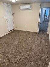 215 W Lafayette St, Unit First floor in Norristown, PA - Building Photo - Building Photo