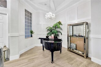8910 Paseo De Valencia St in Ft. Myers, FL - Building Photo - Building Photo