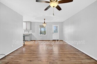 2312 Bonnie Ln in Summerfield, NC - Building Photo - Building Photo