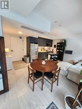 1612 Charles St in Whitby, ON - Building Photo - Building Photo