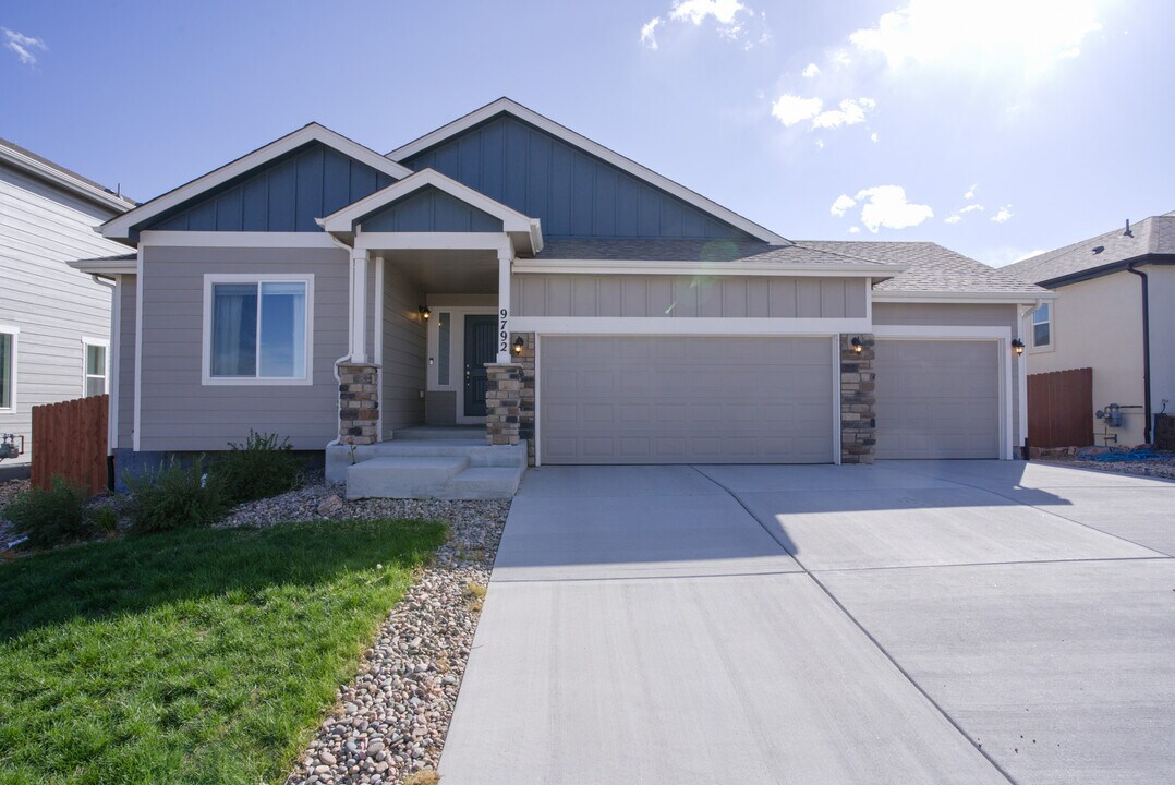 9792 Fairway Glen Dr in Peyton, CO - Building Photo