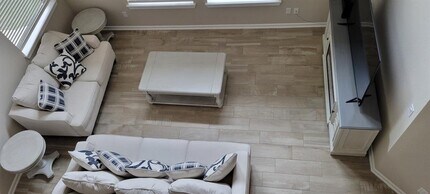 405 Rise Ln in Montgomery, TX - Building Photo - Building Photo
