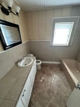 1309 S Jefferson Ave in Mount Pleasant, TX - Building Photo - Building Photo