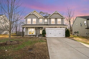 149 Kingston Drive in Mount Holly, NC - Building Photo