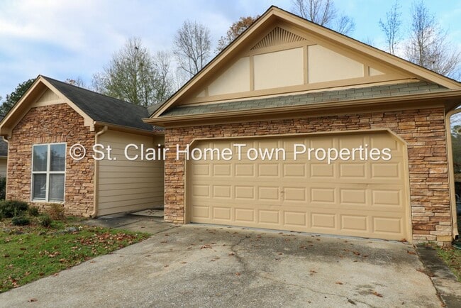 315 Fox Run Ln in Pell City, AL - Building Photo - Building Photo