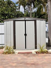 15432 SW 105th Ave in Miami, FL - Building Photo - Building Photo