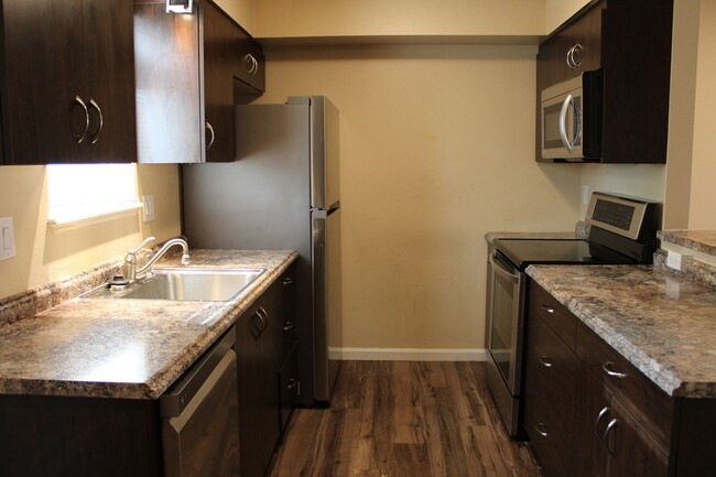 1604 N 4th St in Berthoud, CO - Foto de edificio - Building Photo