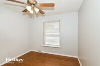 10812 Gregory Ln photo'