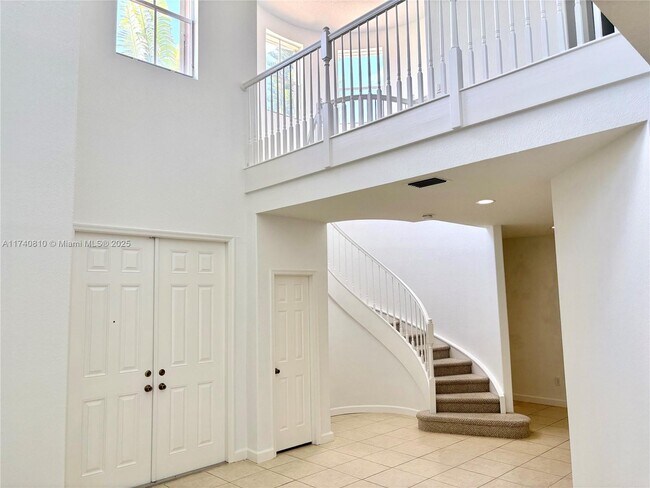 10514 Galleria St in Wellington, FL - Building Photo - Building Photo