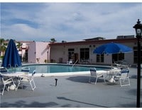 4384 NW 9th Ave - 16