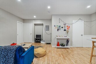 98 Chelsea St in Boston, MA - Building Photo - Building Photo