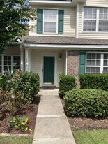 1010 Palisade Cir in Myrtle Beach, SC - Building Photo