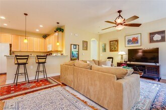 9088 Chula Vista St in Naples, FL - Building Photo - Building Photo