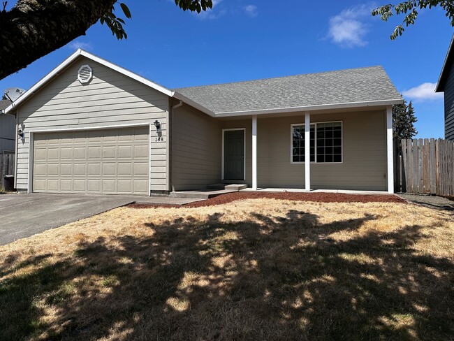 188 Acorn St in Monmouth, OR - Building Photo - Building Photo