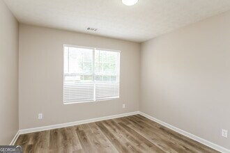 6336 Pawleys Isle in Lithonia, GA - Building Photo - Building Photo