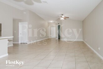 1989 SW MacKenzie St in Port St. Lucie, FL - Building Photo - Building Photo