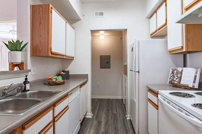 IMT Woodland Meadows in Spring, TX - Foto de edificio - Building Photo