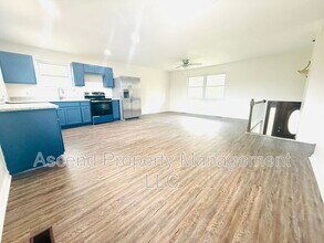 3910 University Dr in Collegedale, TN - Building Photo - Building Photo